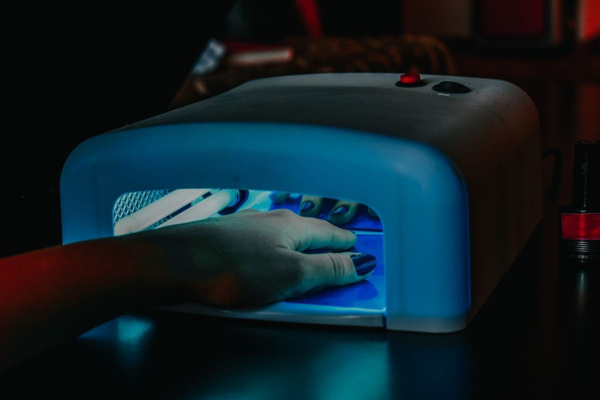 Do UV Nail Lamps Really Damage Your Skin? What the Research Found