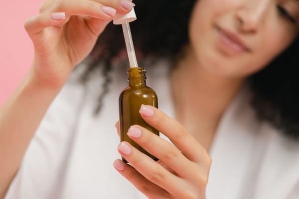 Bakuchiol: What the Research Actually Shows About the 'Natural Retinol Alternative'